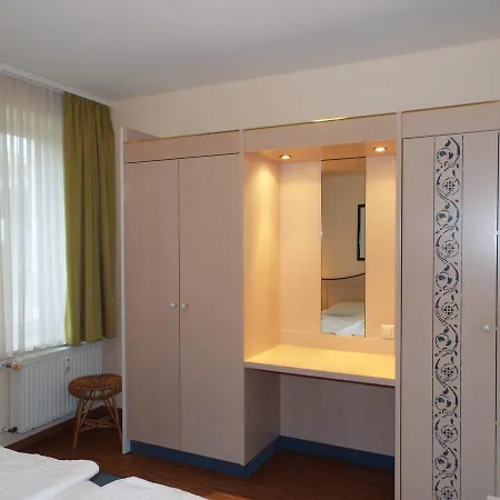 Seerosen Apartament *
